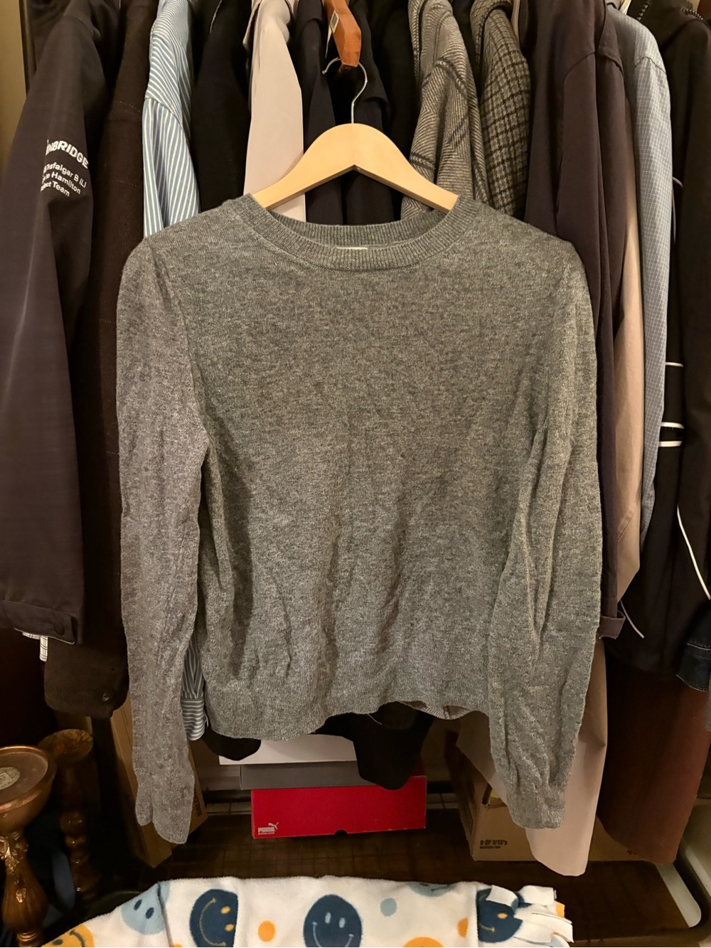 H&M Gray Crewneck Sweater